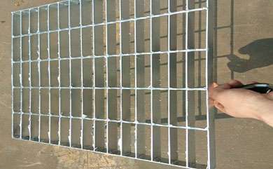 熱鍍鋅鋼格板 熱鍍鋅鋼格板